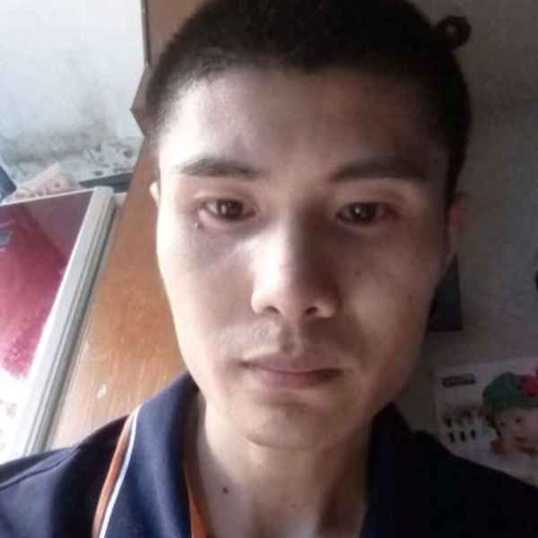 44岁岁重庆单身帅哥 - 吉缘网