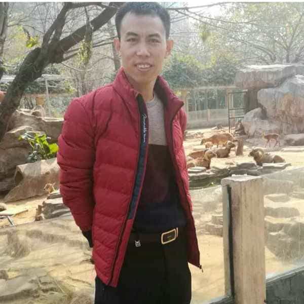 42岁岁浙江单身帅哥 - 吉缘网