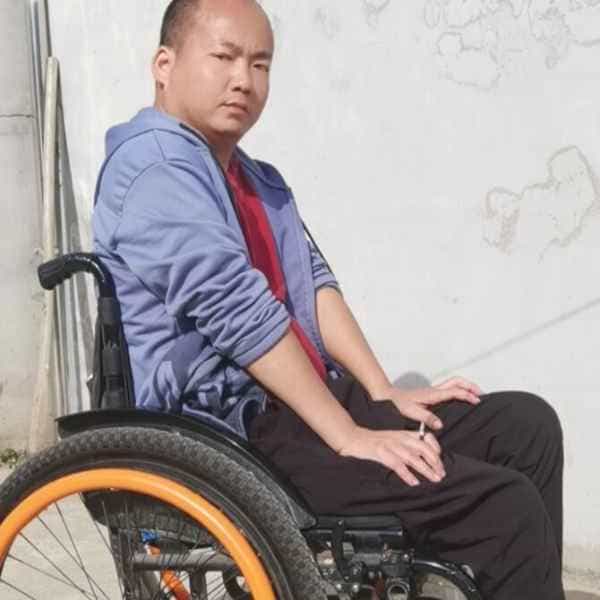 37岁岁陕西单身帅哥 - 吉缘网