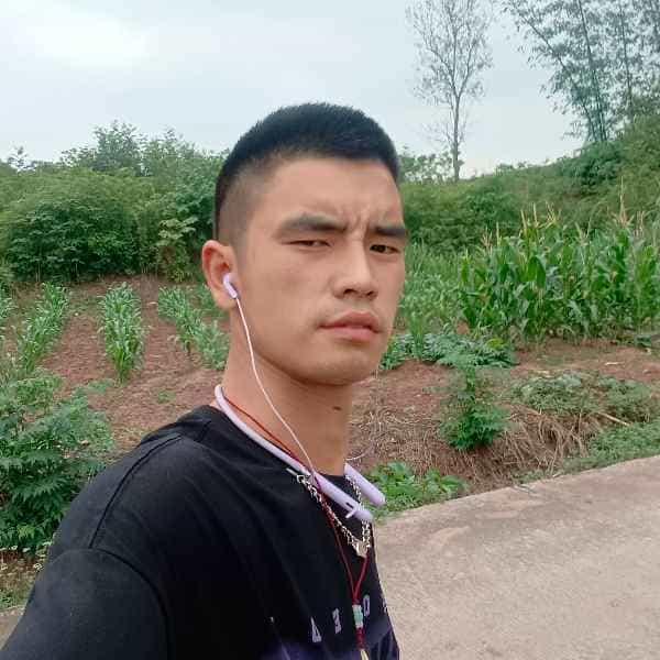 35岁岁四川单身帅哥 - 吉缘网