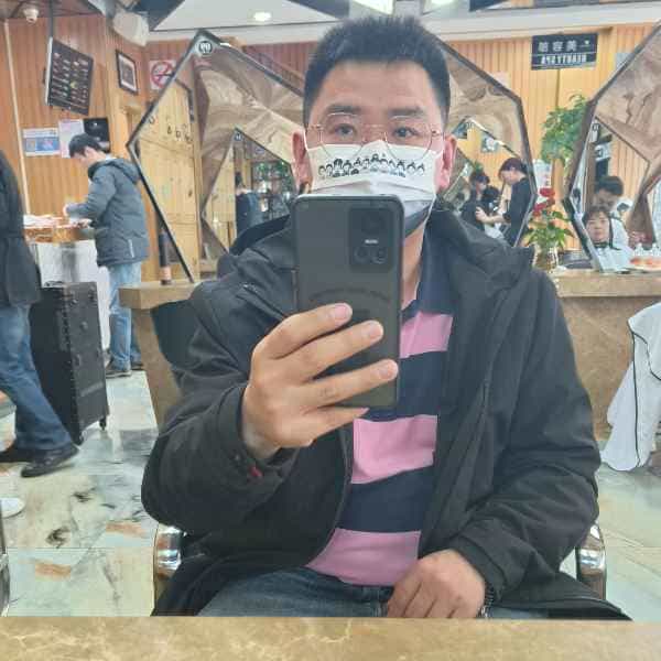 37岁岁上海单身帅哥 - 吉缘网