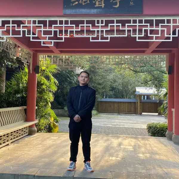 31岁岁重庆单身帅哥 - 吉缘网