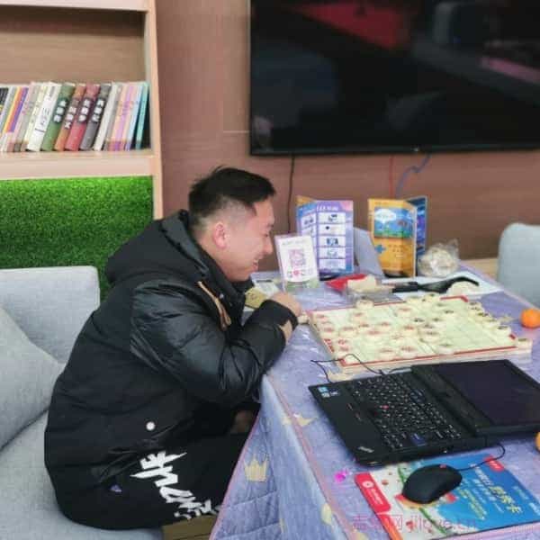 33岁岁贵州单身帅哥 - 吉缘网