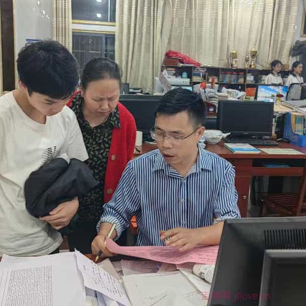 36岁岁湖南单身帅哥 - 吉缘网